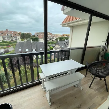 Daire Lumineux Avec Balcon Et Parking A - Fr-1-712-97 Villers-sur-Mer